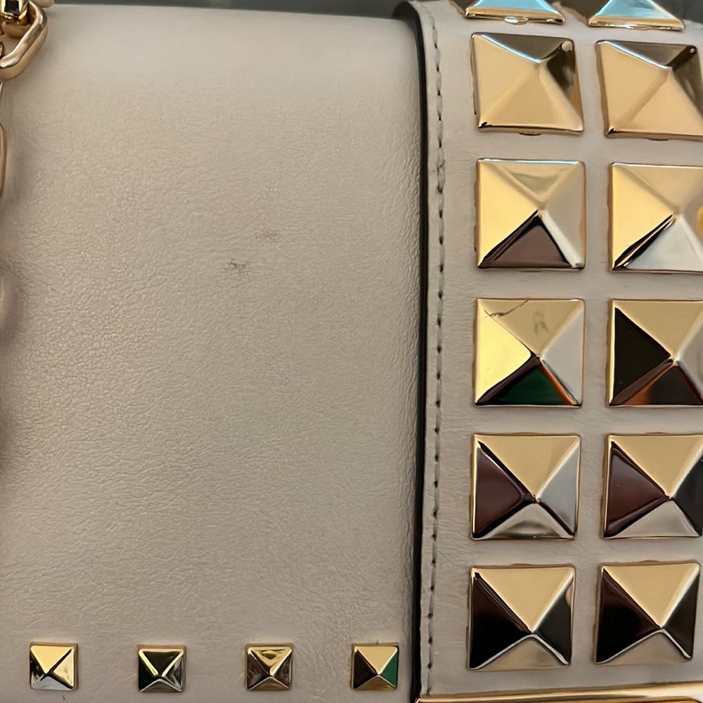 Michael Kors purse and wallet. - Picture 7 of 7